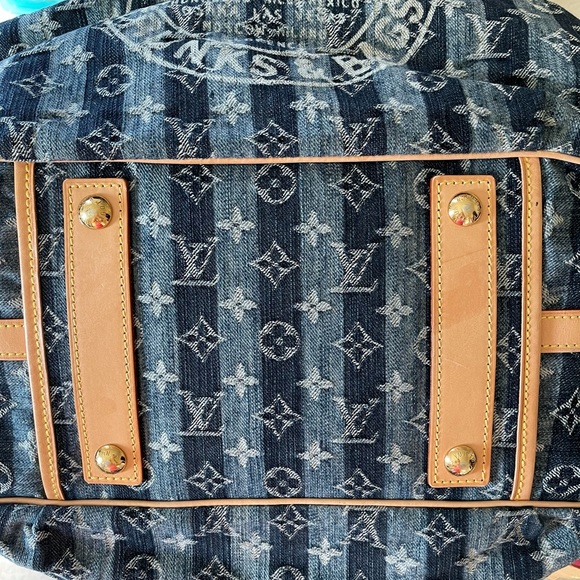 Louis Vuitton♥️Denim Cabas Raye GM Travel Bag 2 Way Duffle - Picture 5 of 15